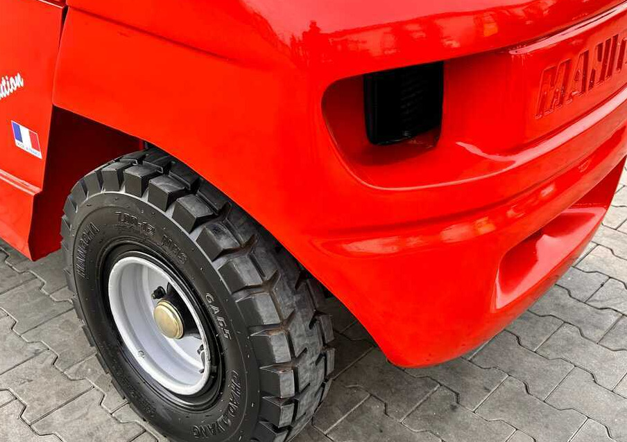 Manitou MSI30 / DIESEL / DUPLEX / 3400MM / CABIN / FORK POSITIONER / SIDE SHIFT / LIKE NEW - Carretilla todo terreno: foto 5 Manitou MSI30 / DIESEL / DUPLEX / 3400MM / CABIN / FORK POSITIONER / SIDE SHIFT / LIKE NEW - Carretilla todo terreno: foto 5