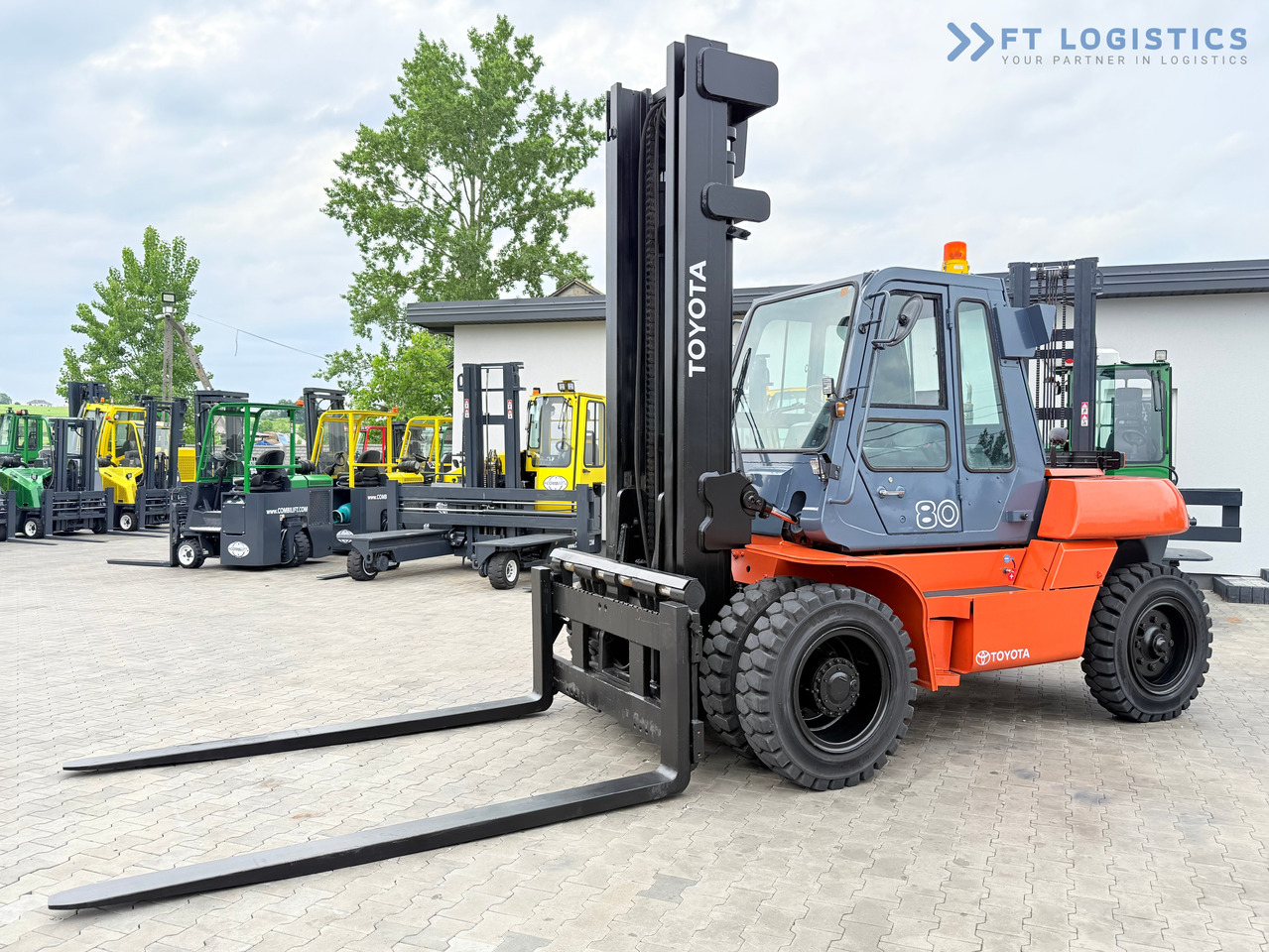 TOYOTA 60-5FD80 / DIESEL / DUPLEX - 4500MM / NEW TYRES / HEATED CABIN / 8 TON / UDT / EXCELLENT CONDITION - Carretilla elevadora diésel: foto 1 TOYOTA 60-5FD80 / DIESEL / DUPLEX - 4500MM / NEW TYRES / HEATED CABIN / 8 TON / UDT / EXCELLENT CONDITION - Carretilla elevadora diésel: foto 1