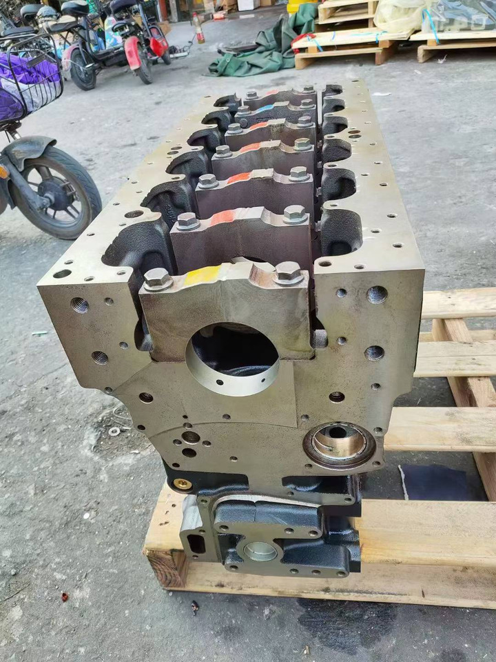 CATERPILLAR C6.6 - Motor para Excavadora: foto 2 CATERPILLAR C6.6 - Motor para Excavadora: foto 2