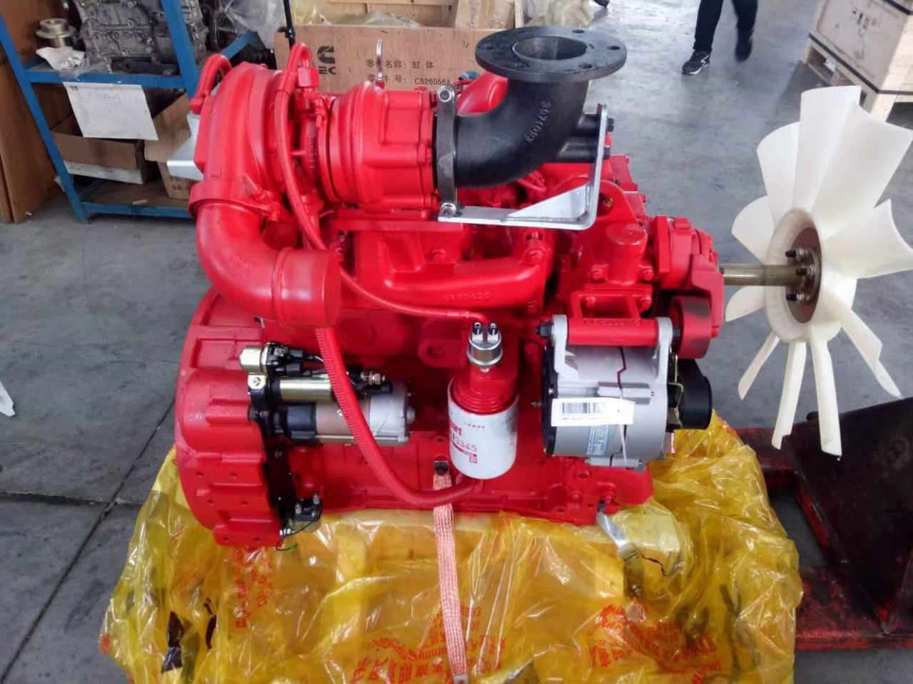 CUMMINS 4BT3.9 - Motor para Excavadora: foto 1 CUMMINS 4BT3.9 - Motor para Excavadora: foto 1