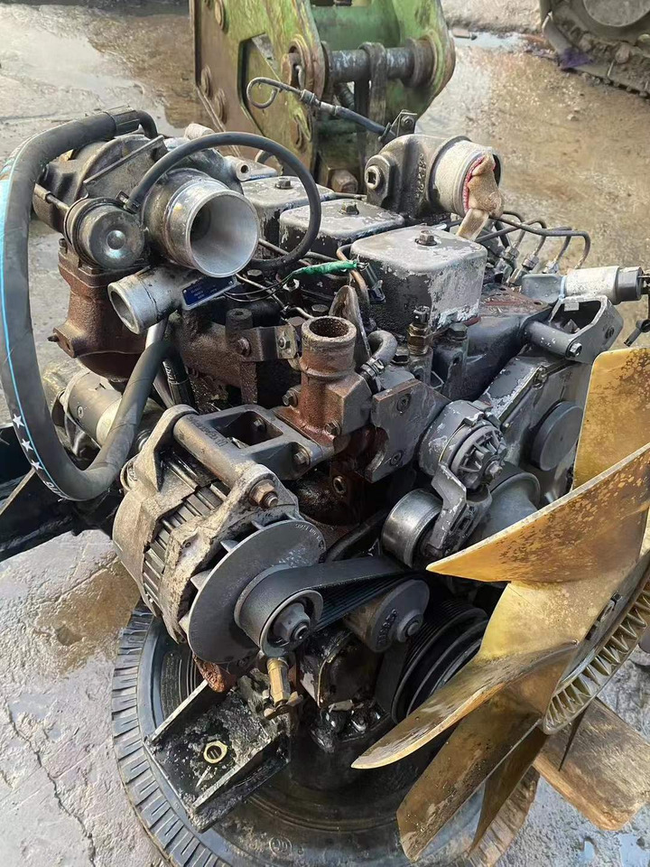 CUMMINS 4BT3.9 - Motor para Excavadora: foto 3 CUMMINS 4BT3.9 - Motor para Excavadora: foto 3