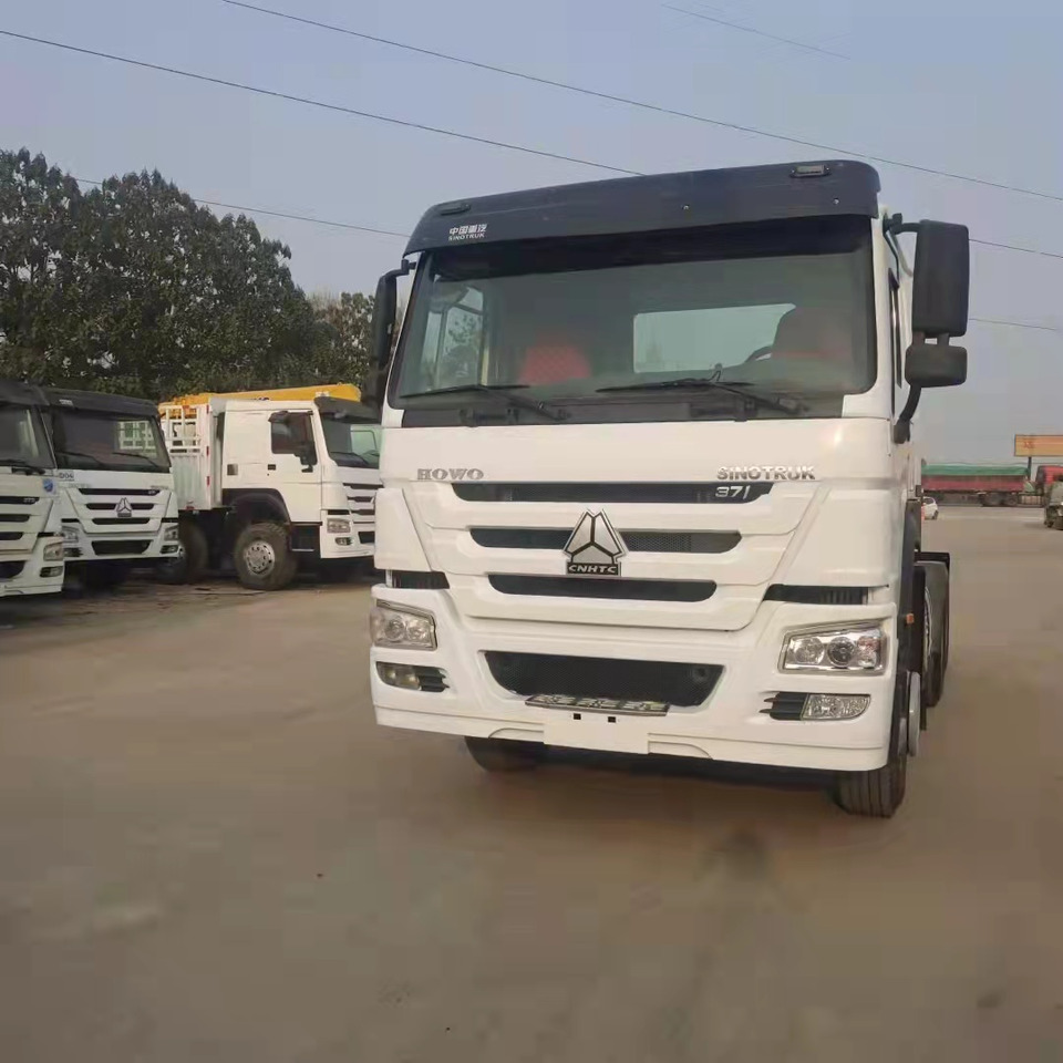 HOWO 371 - Cabeza tractora: foto 2 HOWO 371 - Cabeza tractora: foto 2