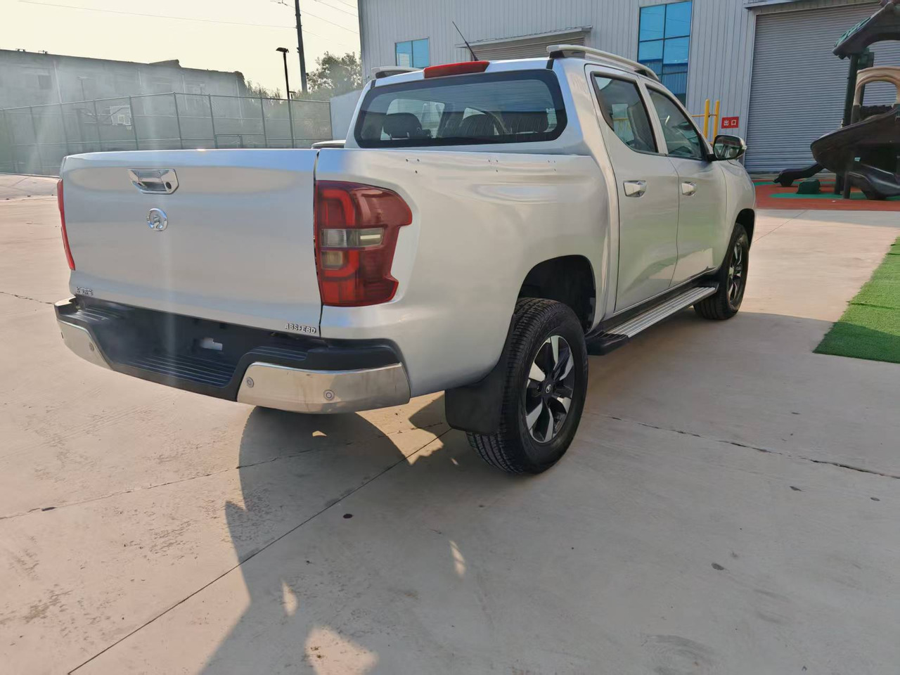 Changan - Pick-up, Furgoneta combi: foto 4 Changan - Pick-up, Furgoneta combi: foto 4