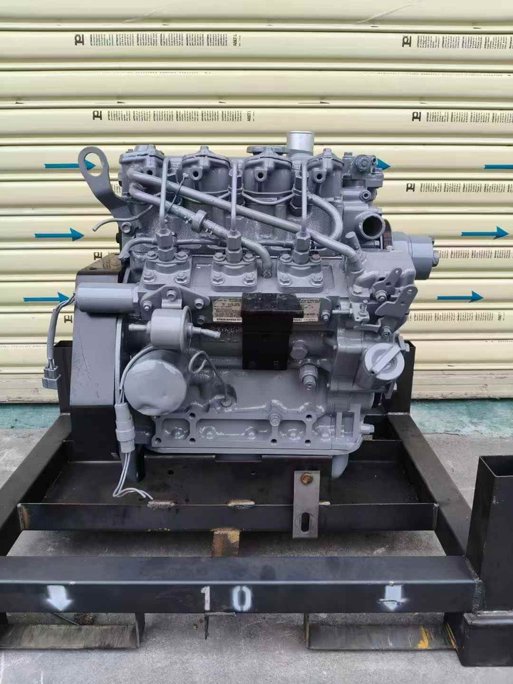 ISUZU 3LB1 - Motor para Excavadora: foto 4 ISUZU 3LB1 - Motor para Excavadora: foto 4