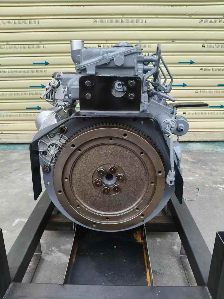 ISUZU 3LB1 - Motor para Excavadora: foto 2 ISUZU 3LB1 - Motor para Excavadora: foto 2