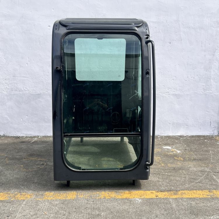 KOBELCO SK120-C8 SK200-C8 SK210-C8 SK250-C8 SK260-C8 SK350-C8 SK450-C8 - Cabina para Excavadora: foto 4 KOBELCO SK120-C8 SK200-C8 SK210-C8 SK250-C8 SK260-C8 SK350-C8 SK450-C8 - Cabina para Excavadora: foto 4