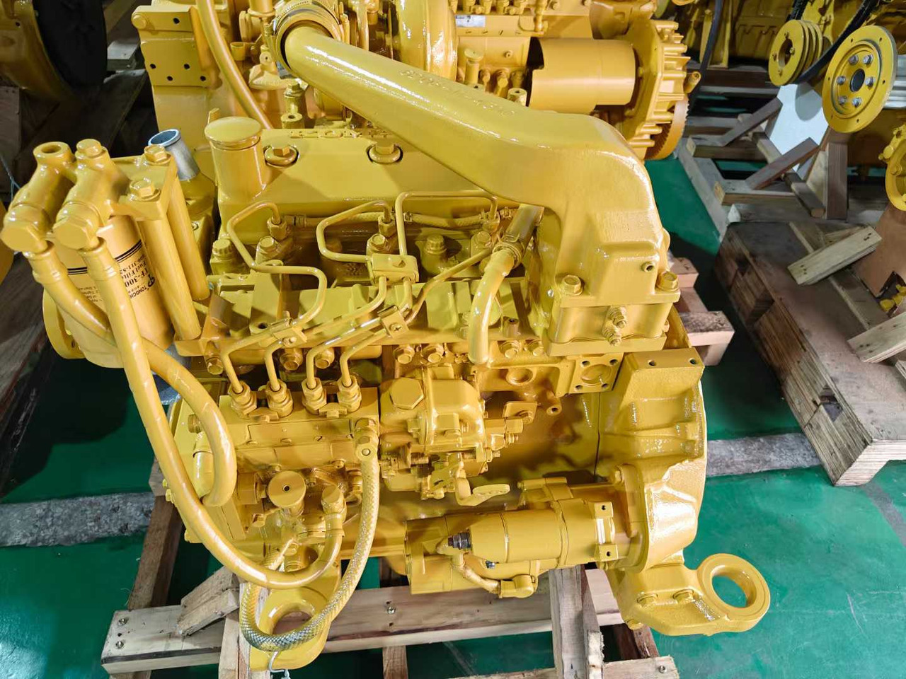 KOMATSU 4D95 - Motor para Excavadora: foto 2 KOMATSU 4D95 - Motor para Excavadora: foto 2