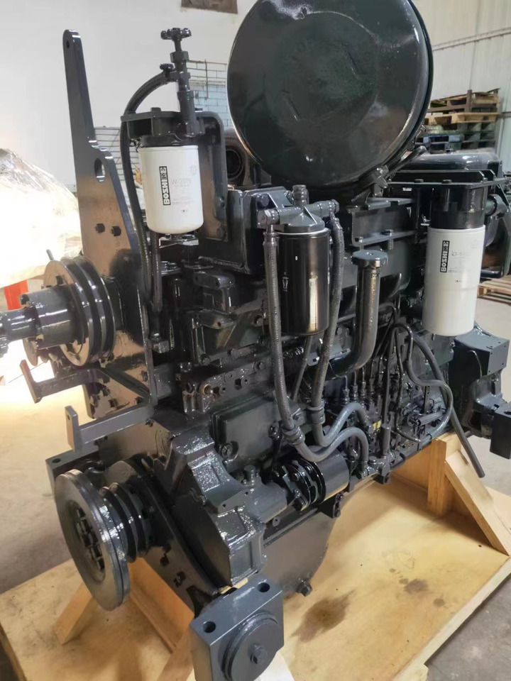 KOMATSU 6D125E - Motor para Excavadora: foto 4 KOMATSU 6D125E - Motor para Excavadora: foto 4
