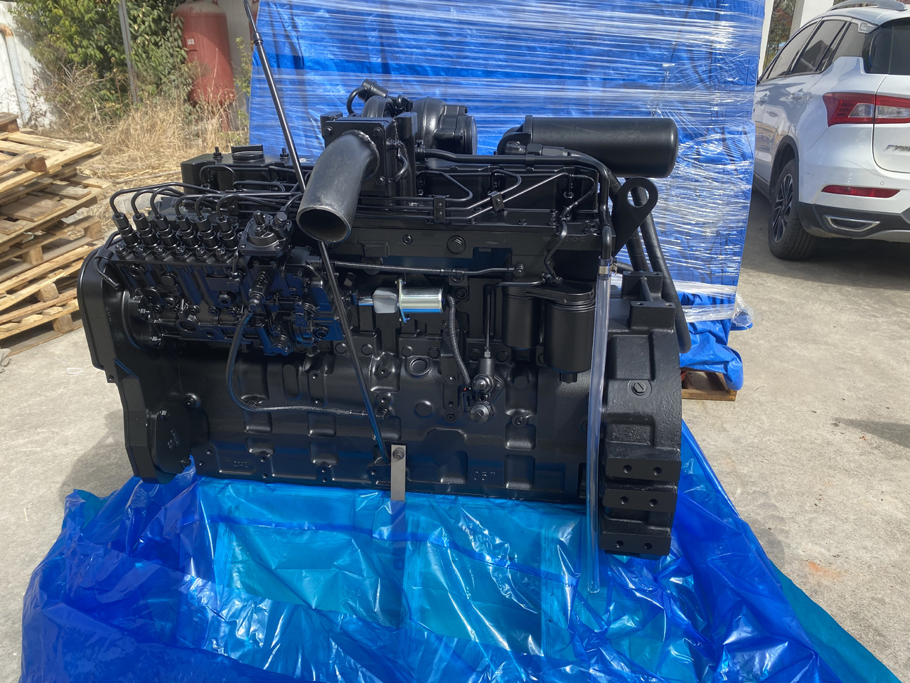 KOMATSU SAA6D114E - Motor para Excavadora: foto 2 KOMATSU SAA6D114E - Motor para Excavadora: foto 2