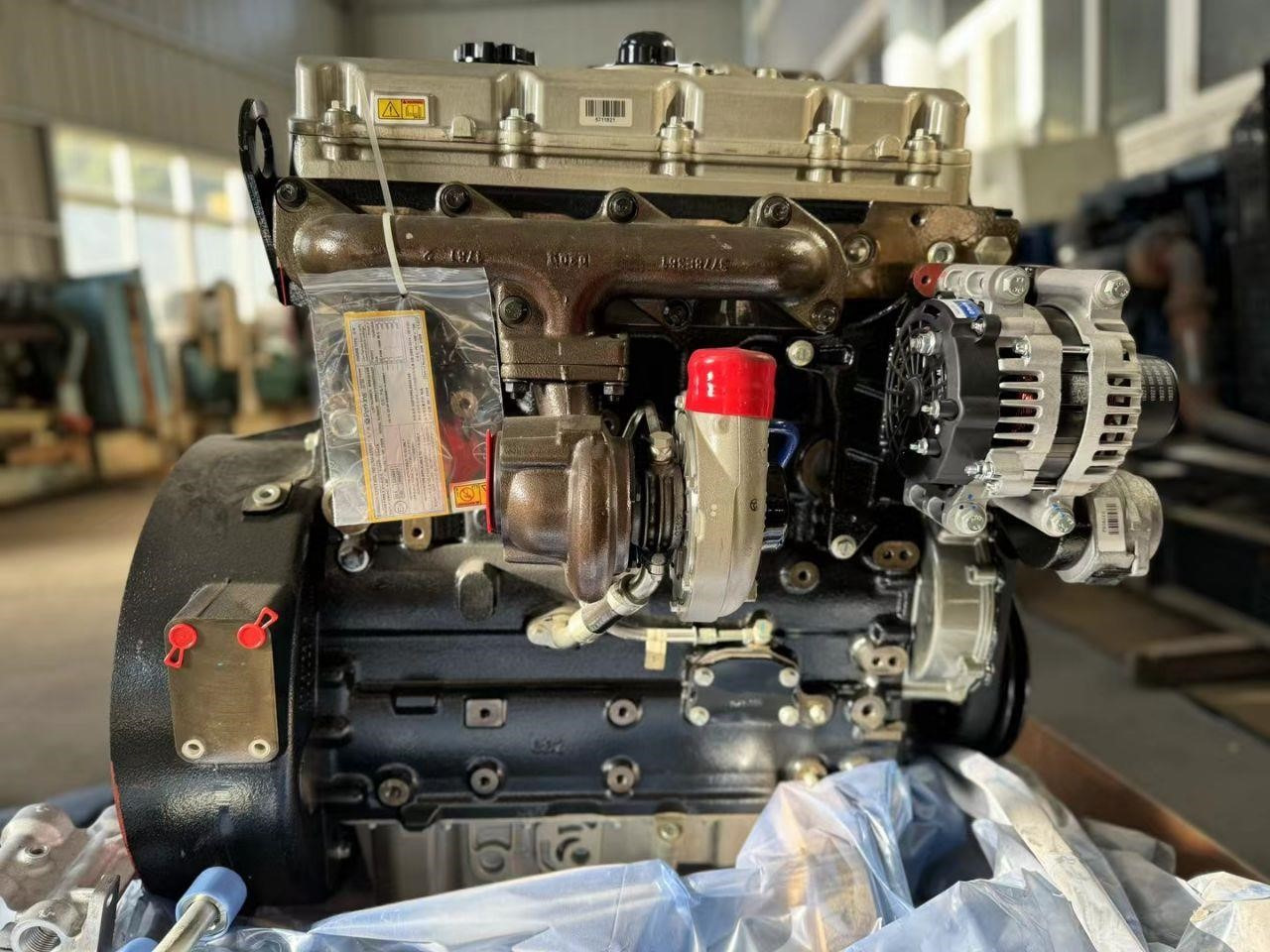 PERKINS 1104D-44TA - Motor para Excavadora: foto 1 PERKINS 1104D-44TA - Motor para Excavadora: foto 1