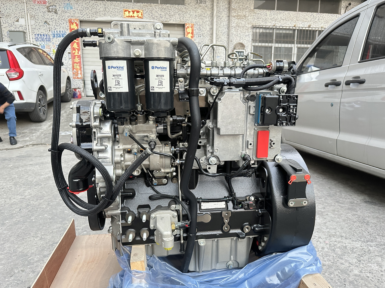 PERKINS 1104D - Motor para Excavadora: foto 1 PERKINS 1104D - Motor para Excavadora: foto 1