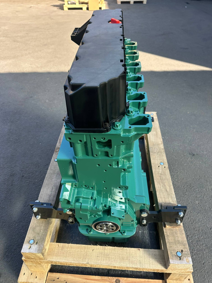 VOLVO D8K - Bloque de cilindros para Excavadora: foto 4 VOLVO D8K - Bloque de cilindros para Excavadora: foto 4