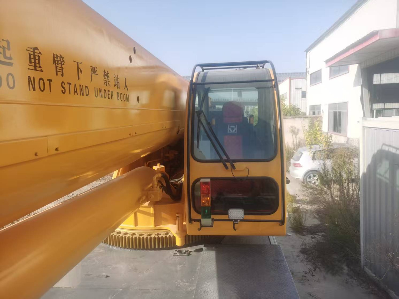 XCMG 70TONS - Camión grúa: foto 5 XCMG 70TONS - Camión grúa: foto 5