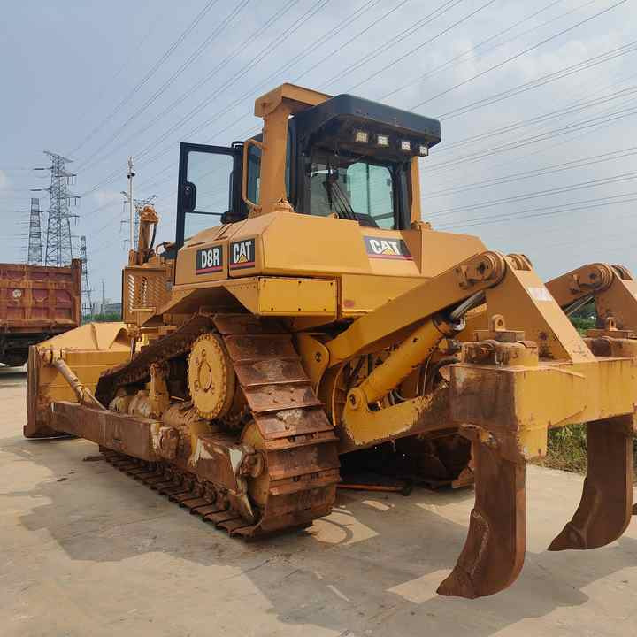 100% Original Paint Used Caterpillar D8R Bulldozer CAT D8R Crawler Dozer with Superior Performance and Power for Sale - Bulldozer: foto 2 100% Original Paint Used Caterpillar D8R Bulldozer CAT D8R Crawler Dozer with Superior Performance and Power for Sale - Bulldozer: foto 2