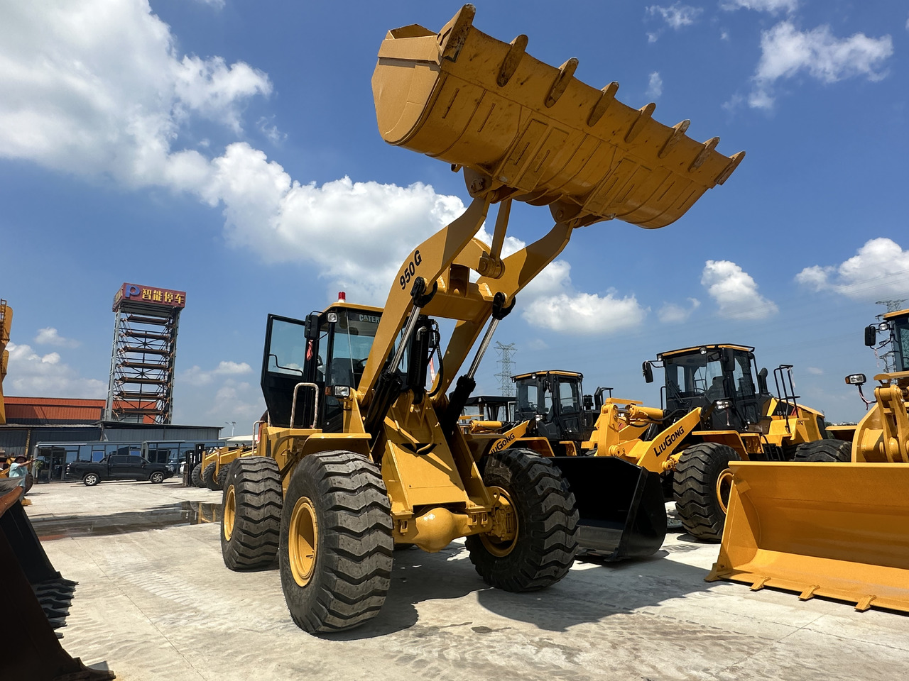 BACKHOE LOADER Used High Quality CAT 950G Wheel Loader on Hot Sale CAT in Stock for Sale - Cargadora de ruedas: foto 2 BACKHOE LOADER Used High Quality CAT 950G Wheel Loader on Hot Sale CAT in Stock for Sale - Cargadora de ruedas: foto 2