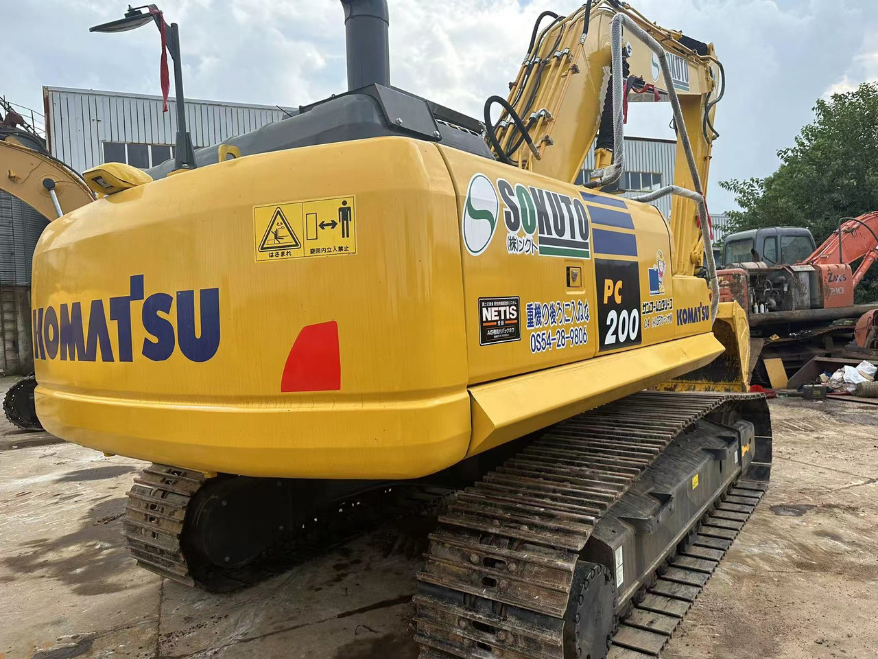 CRAWLER EXCAVATOR Used Good Quality Japan Original PC200-8 in Good Condition PC200-8 Komatsu - Excavadora de cadenas: foto 3 CRAWLER EXCAVATOR Used Good Quality Japan Original PC200-8 in Good Condition PC200-8 Komatsu - Excavadora de cadenas: foto 3