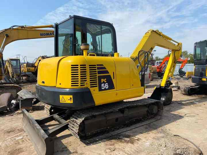 Cheap Used Komatsu PC56 Crawler Excavator with High Efficiency Used Heavy Machinery Komatsu P56 Digger Cheap for Sale - Excavadora de cadenas: foto 2 Cheap Used Komatsu PC56 Crawler Excavator with High Efficiency Used Heavy Machinery Komatsu P56 Digger Cheap for Sale - Excavadora de cadenas: foto 2