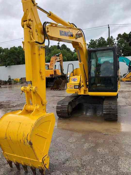 Cheap Used Komatsu PC70-8 Crawler Excavator with High Efficiency Used Heavy Machinery Komatsu PC70-8 Digger Cheap for Sale - Excavadora de cadenas: foto 3 Cheap Used Komatsu PC70-8 Crawler Excavator with High Efficiency Used Heavy Machinery Komatsu PC70-8 Digger Cheap for Sale - Excavadora de cadenas: foto 3