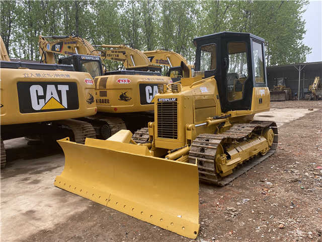 Good Condition Cat Hot Sale Bulldozer D5h D5g D5k D5m D5n D6h D6k D6m D7h D7g D7m - Bulldozer: foto 5 Good Condition Cat Hot Sale Bulldozer D5h D5g D5k D5m D5n D6h D6k D6m D7h D7g D7m - Bulldozer: foto 5