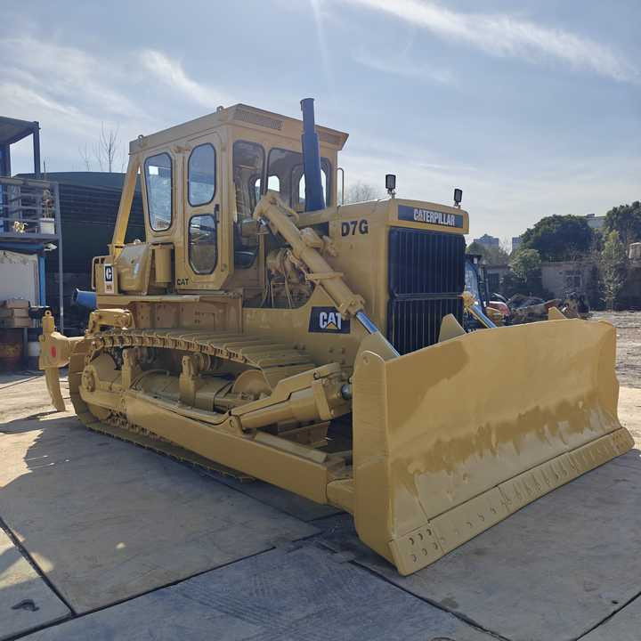 Good Condition Caterpillar CATD7G Original Japan Used Crawler Dozer Used CAT D6 D7 D10 Second Hand Bulldozers for Sale - Bulldozer: foto 5 Good Condition Caterpillar CATD7G Original Japan Used Crawler Dozer Used CAT D6 D7 D10 Second Hand Bulldozers for Sale - Bulldozer: foto 5