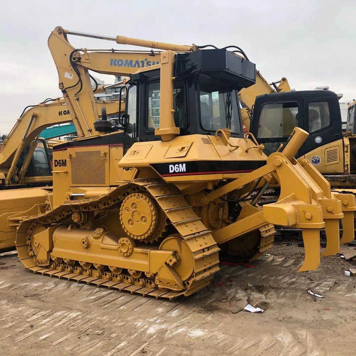 Good Condition D6m Mini Bulldozer New Crawler Bulldozer with Parts Price Bulldozers - Bulldozer: foto 3 Good Condition D6m Mini Bulldozer New Crawler Bulldozer with Parts Price Bulldozers - Bulldozer: foto 3