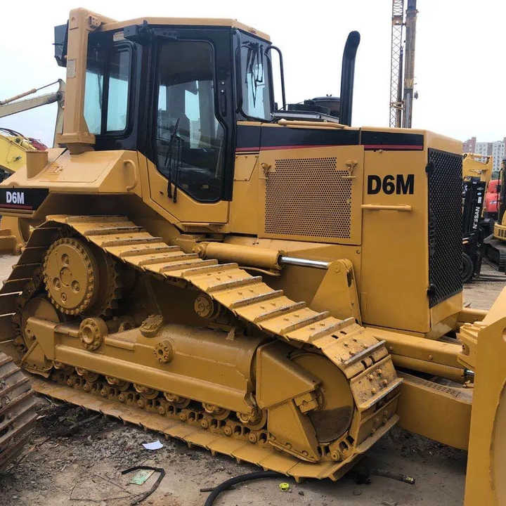 Good Condition D6m Mini Bulldozer New Crawler Bulldozer with Parts Price Bulldozers - Bulldozer: foto 2 Good Condition D6m Mini Bulldozer New Crawler Bulldozer with Parts Price Bulldozers - Bulldozer: foto 2