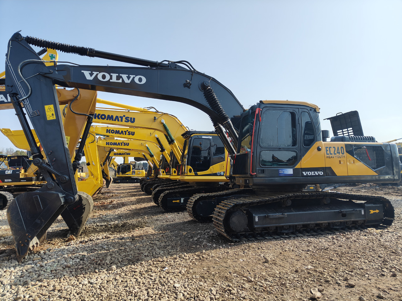 Good Condition Used Excavator volvo EC240 Second-hand - Excavadora de cadenas: foto 5 Good Condition Used Excavator volvo EC240 Second-hand - Excavadora de cadenas: foto 5