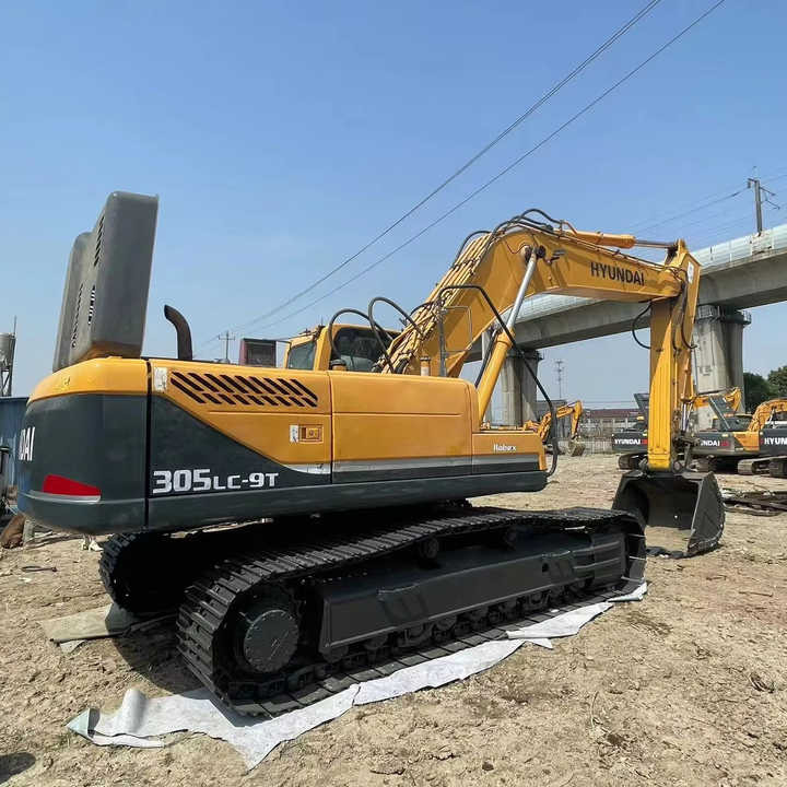 Heavy-Duty Hyundai 305 Excavator for Mining & Construction - Well-Maintained, Warranty Included - Excavadora de cadenas: foto 1 Heavy-Duty Hyundai 305 Excavator for Mining & Construction - Well-Maintained, Warranty Included - Excavadora de cadenas: foto 1