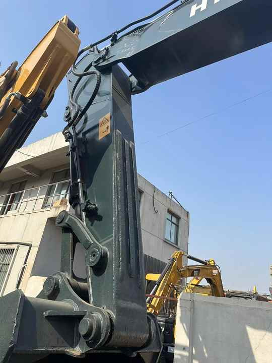 Heavy-Duty Hyundai 305 Excavator for Mining & Construction - Well-Maintained, Warranty Included - Excavadora de cadenas: foto 4 Heavy-Duty Hyundai 305 Excavator for Mining & Construction - Well-Maintained, Warranty Included - Excavadora de cadenas: foto 4