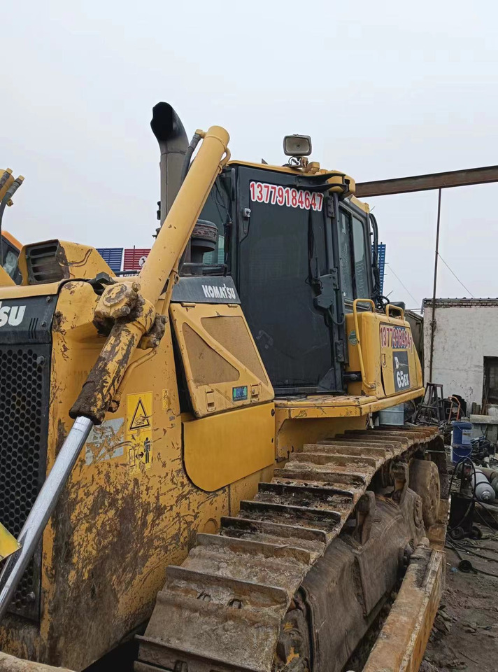 BULLDOZER Used Komatsu Bulldozer D65ex Strong Power Komatsu D65ex Track Dozer for Sale - Maquinaria de construcción: foto 3 BULLDOZER Used Komatsu Bulldozer D65ex Strong Power Komatsu D65ex Track Dozer for Sale - Maquinaria de construcción: foto 3