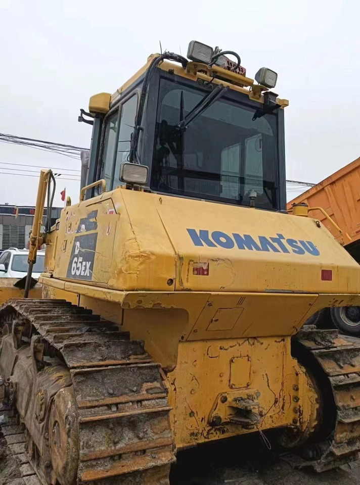 BULLDOZER Used Komatsu Bulldozer D65ex Strong Power Komatsu D65ex Track Dozer for Sale - Maquinaria de construcción: foto 2 BULLDOZER Used Komatsu Bulldozer D65ex Strong Power Komatsu D65ex Track Dozer for Sale - Maquinaria de construcción: foto 2