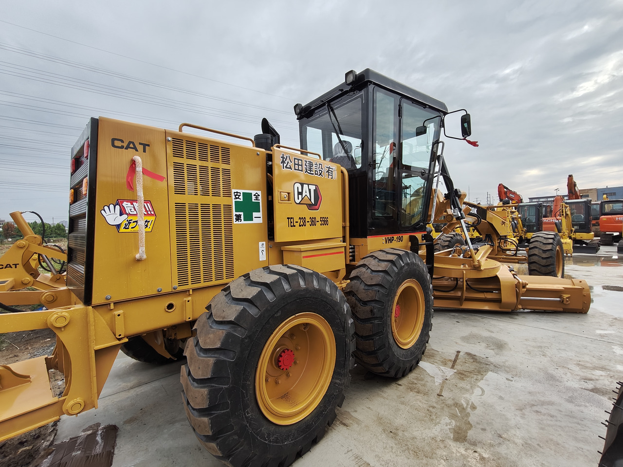 CATERPILLAR High Quality Cheap Price Used CAT 140K - Maquinaria de construcción: foto 1 CATERPILLAR High Quality Cheap Price Used CAT 140K - Maquinaria de construcción: foto 1
