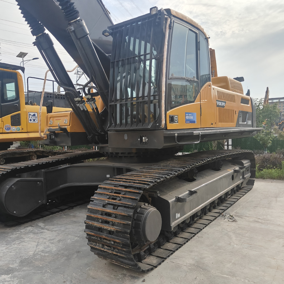 EXCAVATOR Good Condition VOLVO EC480DL Excavator Low Price Large Hydraulic Crawler Excavator volvo 480dl for Sale - Maquinaria de construcción: foto 5 EXCAVATOR Good Condition VOLVO EC480DL Excavator Low Price Large Hydraulic Crawler Excavator volvo 480dl for Sale - Maquinaria de construcción: foto 5