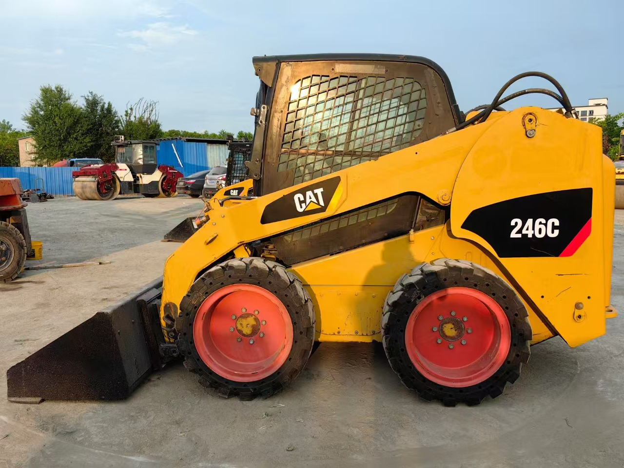 Excellent Quality CAT 246C Skid-steers Global Sale - Maquinaria de construcción: foto 1 Excellent Quality CAT 246C Skid-steers Global Sale - Maquinaria de construcción: foto 1