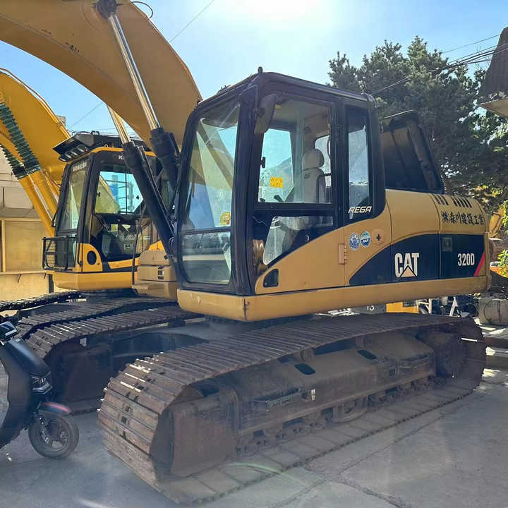 Original Japan Cheap Crawler Cat Excavator Cat 320d Used Excavator Caterpillar Machinery Digger Used CAT 320D Excavators - Excavadora de cadenas: foto 1 Original Japan Cheap Crawler Cat Excavator Cat 320d Used Excavator Caterpillar Machinery Digger Used CAT 320D Excavators - Excavadora de cadenas: foto 1