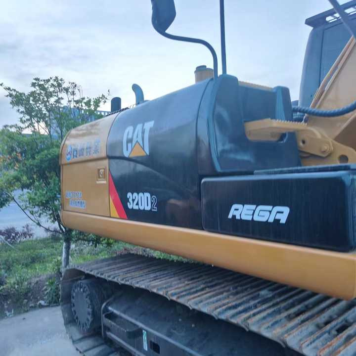 Reasonable Price Japan Original 330d2 Caterpillar Excavator CAT USED 329D2 320D2 325D 315D Excavator - Excavadora de cadenas: foto 3 Reasonable Price Japan Original 330d2 Caterpillar Excavator CAT USED 329D2 320D2 325D 315D Excavator - Excavadora de cadenas: foto 3