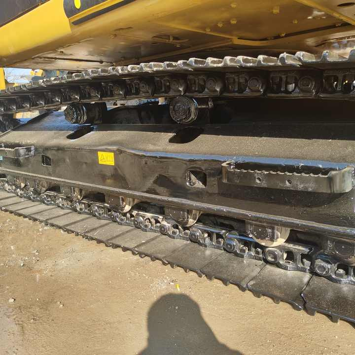Excavadora de cadenas Second-hand Excavator Cat320D in Nice Condition Original Design Used Excavator No Reviews yet: foto 6