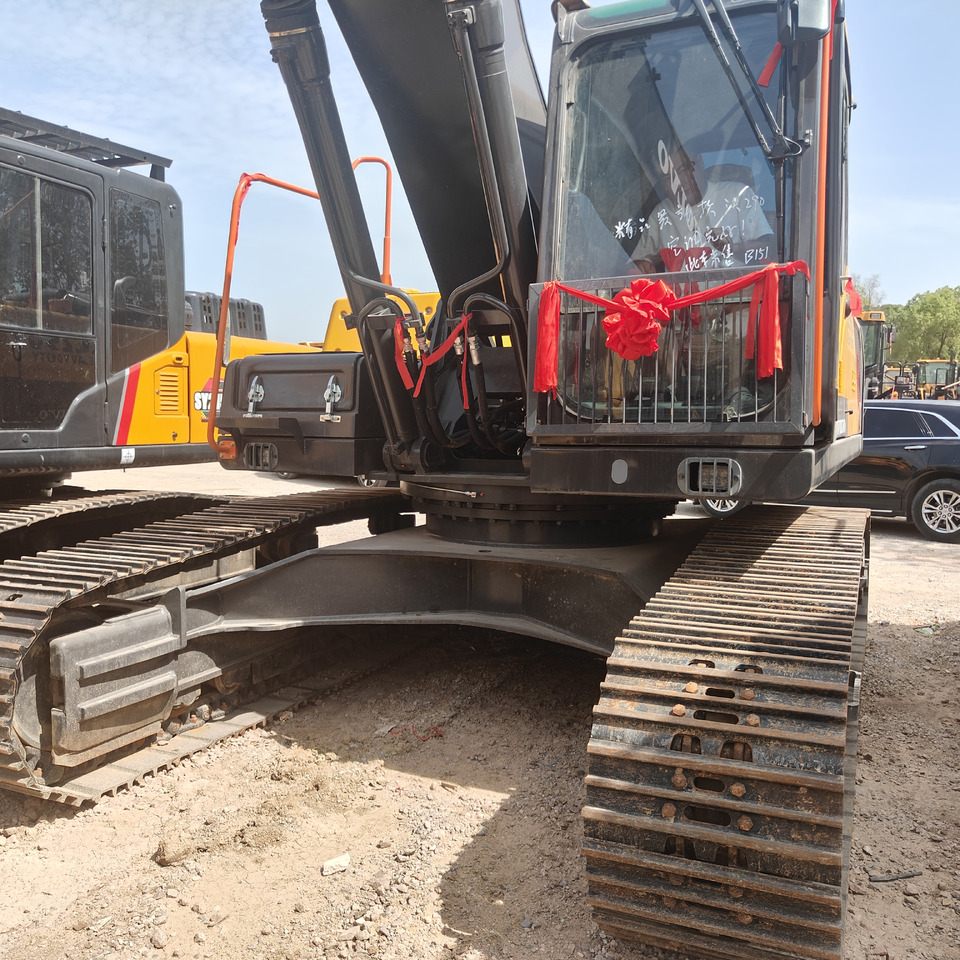 Second-hand Used Excavator VOLVO EC290 BIG - Excavadora: foto 1 Second-hand Used Excavator VOLVO EC290 BIG - Excavadora: foto 1