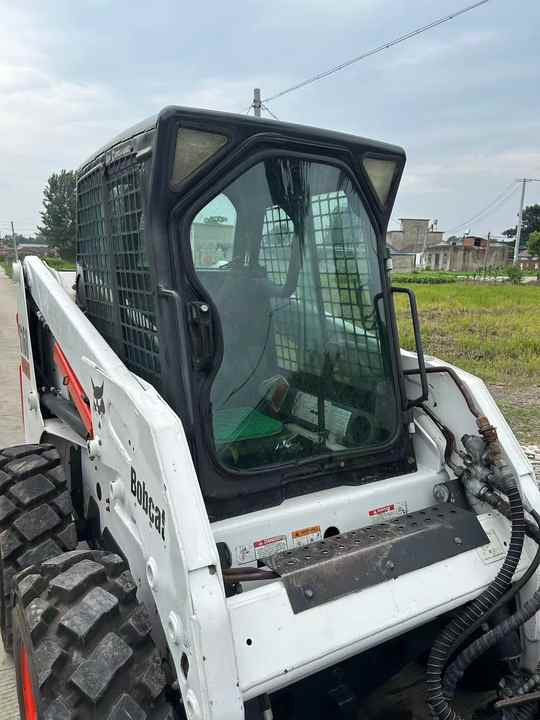 Used Bob Cat Bob Cat S160 Used Mini Skid Steer Wheel Loader Multifunctional Track Loaders Bobcat S160 2.7 Ton - Cargadora de ruedas: foto 2 Used Bob Cat Bob Cat S160 Used Mini Skid Steer Wheel Loader Multifunctional Track Loaders Bobcat S160 2.7 Ton - Cargadora de ruedas: foto 2