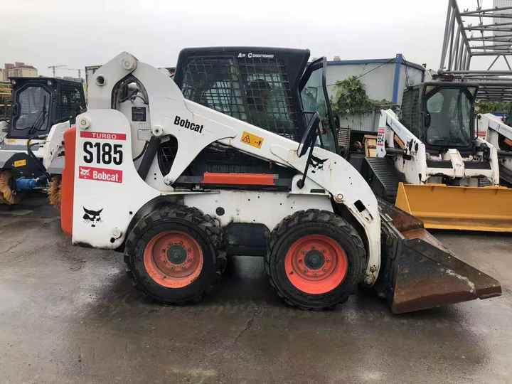 Used Bob Cat Bob Cat S185 Used Mini Skid Steer Wheel Loader Multifunctional Track Loaders Bobcat - Cargadora de ruedas: foto 4 Used Bob Cat Bob Cat S185 Used Mini Skid Steer Wheel Loader Multifunctional Track Loaders Bobcat - Cargadora de ruedas: foto 4