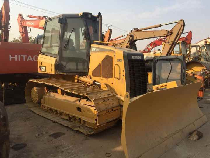 Used Cat Mini Bulldozer D5k D5 D5g Cat Dozers - Bulldozer: foto 5 Used Cat Mini Bulldozer D5k D5 D5g Cat Dozers - Bulldozer: foto 5