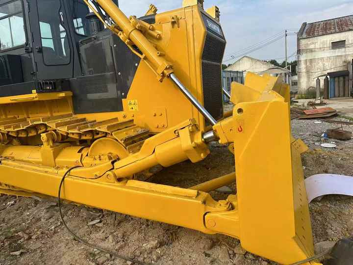 Used China Brand Shantui Sd32 Bulldozer in Stock High Quality Shantui Sd16 22 32 Bulldozer for Sale - Bulldozer: foto 3 Used China Brand Shantui Sd32 Bulldozer in Stock High Quality Shantui Sd16 22 32 Bulldozer for Sale - Bulldozer: foto 3