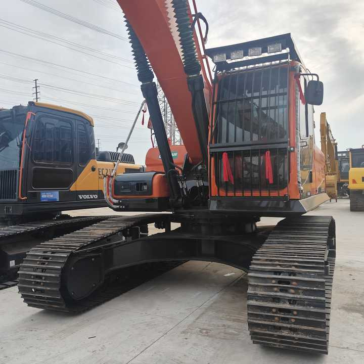 Used Digger DOOSAN DX300 Construction Machinery Construction Digger Used DOOSAN DX300 Cheap Excavator - Excavadora de cadenas: foto 3 Used Digger DOOSAN DX300 Construction Machinery Construction Digger Used DOOSAN DX300 Cheap Excavator - Excavadora de cadenas: foto 3