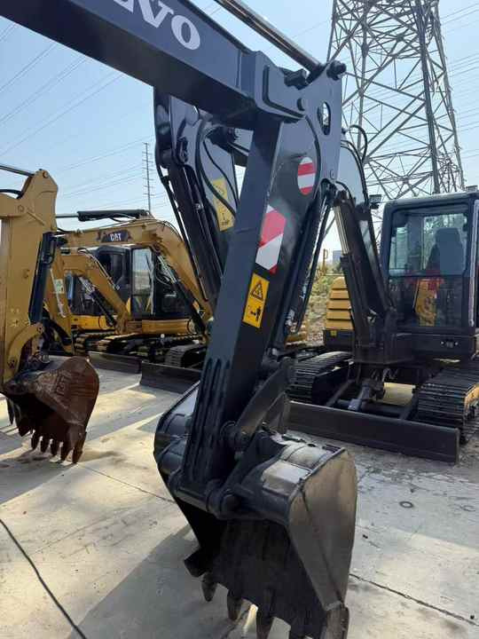 Used Digger VOLVO EC60D Construction Machinery Construction Digger Used VOLVO EC60D Cheap Excavator - Miniexcavadora: foto 4 Used Digger VOLVO EC60D Construction Machinery Construction Digger Used VOLVO EC60D Cheap Excavator - Miniexcavadora: foto 4