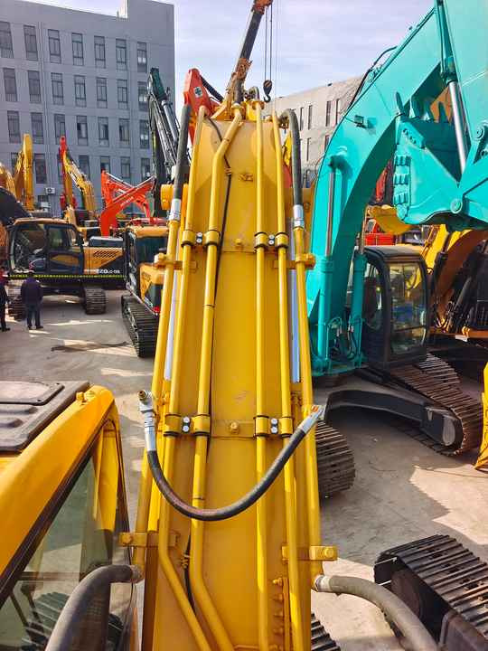 Used Good Quality Japan Original PC200-7 in Good Condition PC200-7 Komatsu - Excavadora de cadenas: foto 3 Used Good Quality Japan Original PC200-7 in Good Condition PC200-7 Komatsu - Excavadora de cadenas: foto 3