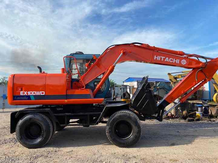 Used Hitachi Ex100WD Wheel Excavator for Sale Japan Made Hitachi Ex100wd Wheeled Excavator for Sale - Excavadora de cadenas: foto 2 Used Hitachi Ex100WD Wheel Excavator for Sale Japan Made Hitachi Ex100wd Wheeled Excavator for Sale - Excavadora de cadenas: foto 2