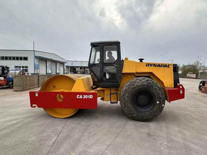 Used Hotsale Second hand high quality DYUAPAC 301D - Compactador: foto 2 Used Hotsale Second hand high quality DYUAPAC 301D - Compactador: foto 2