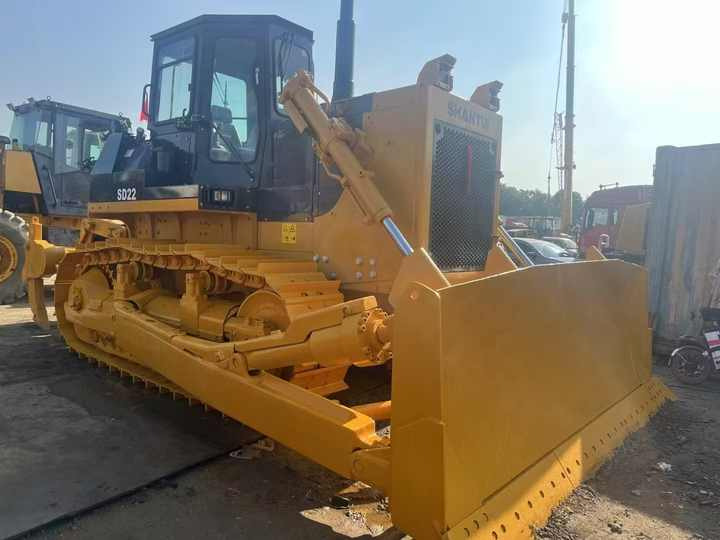 Used Shantui SD22 Crawler Bulldozer Low Price Running Working Condition for Sale SD16/SD22/SD32 in Stock - Bulldozer: foto 4 Used Shantui SD22 Crawler Bulldozer Low Price Running Working Condition for Sale SD16/SD22/SD32 in Stock - Bulldozer: foto 4