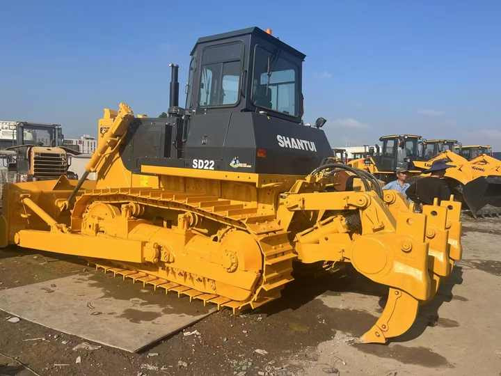 Used Shantui SD22 Crawler Bulldozer Low Price Running Working Condition for Sale SD16/SD22/SD32 in Stock - Bulldozer: foto 3 Used Shantui SD22 Crawler Bulldozer Low Price Running Working Condition for Sale SD16/SD22/SD32 in Stock - Bulldozer: foto 3