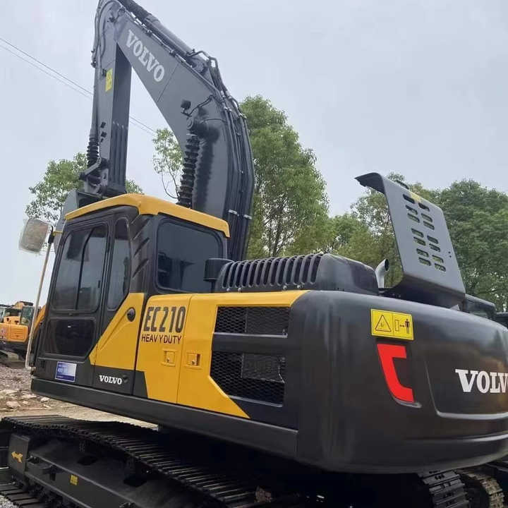 Used VOLVO EC210 Excavators Hydraulic Excavators - Excavadora de cadenas: foto 1 Used VOLVO EC210 Excavators Hydraulic Excavators - Excavadora de cadenas: foto 1